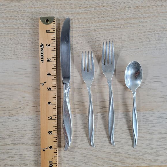 International Sterling PINE SPRAY 4 Pieces 925 Silverware Fork Knife Spoon - Picture 7 of 10